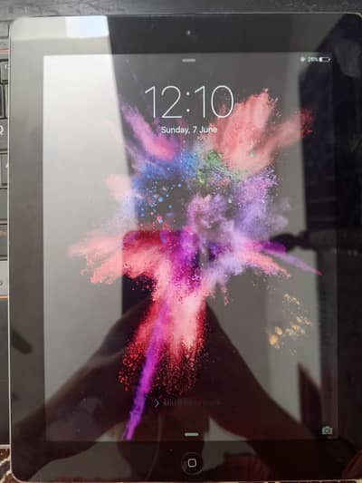 Apple iPad 32GB WiFi Silver – Good Condition