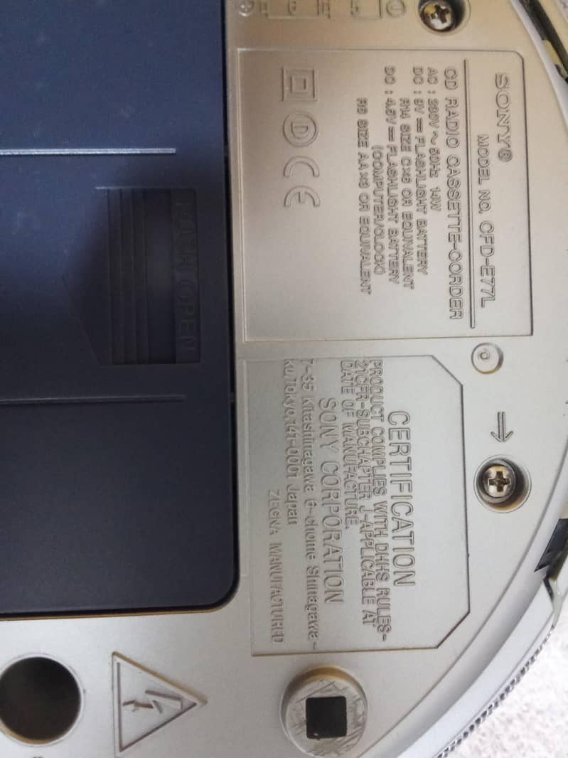 SONY Model CFD-E77L 3