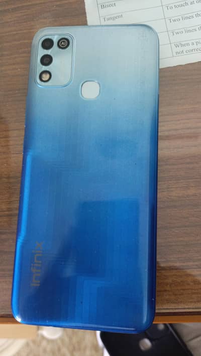 Infinix Hot 11 Play ( Cover + original Charger )
