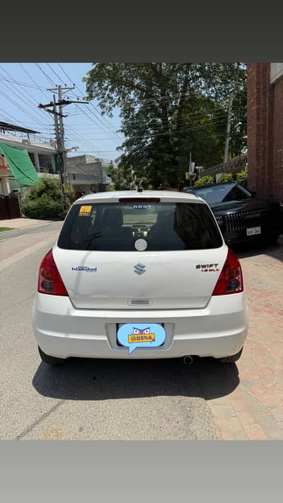 Suzuki Swift 1.3 DLX