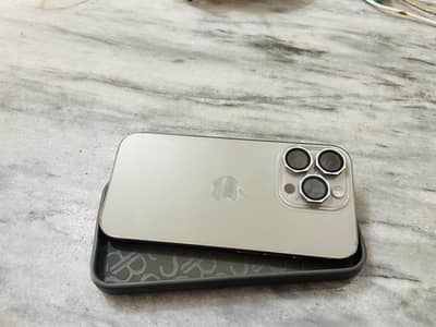 Apple iPhone 15 Pro