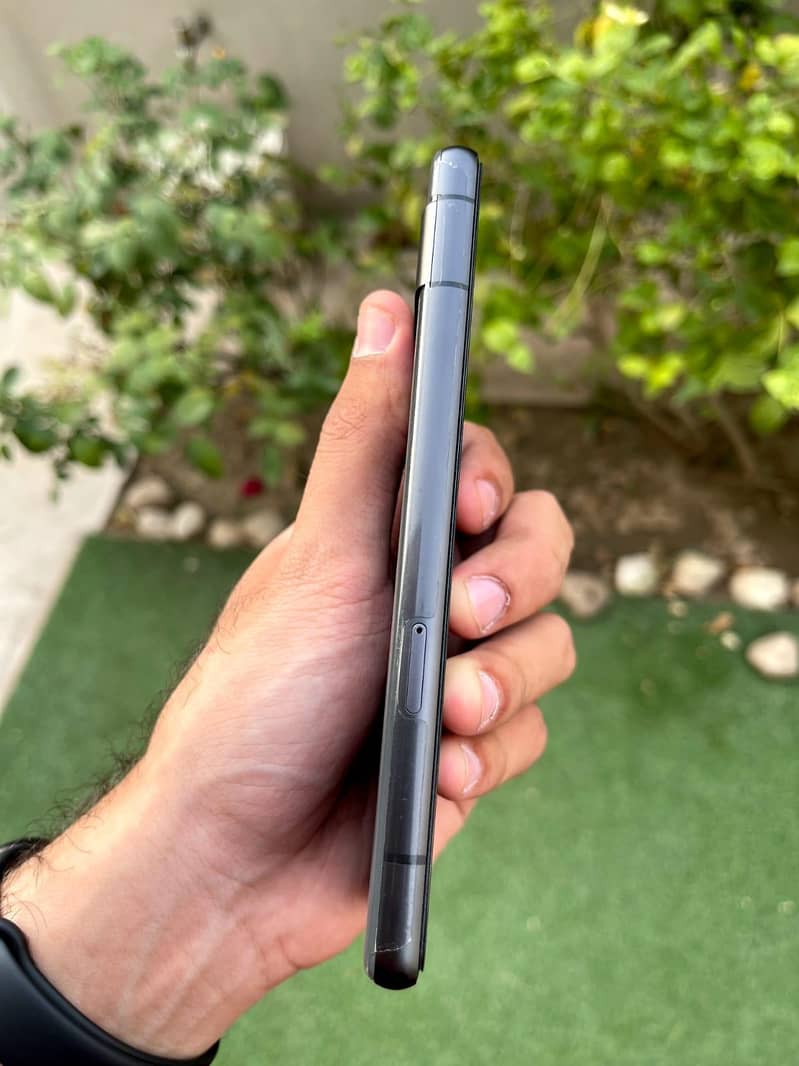 Google Pixel 7a 4