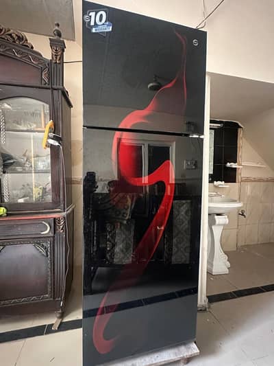 new inverter pel refrigerator for urgent sale