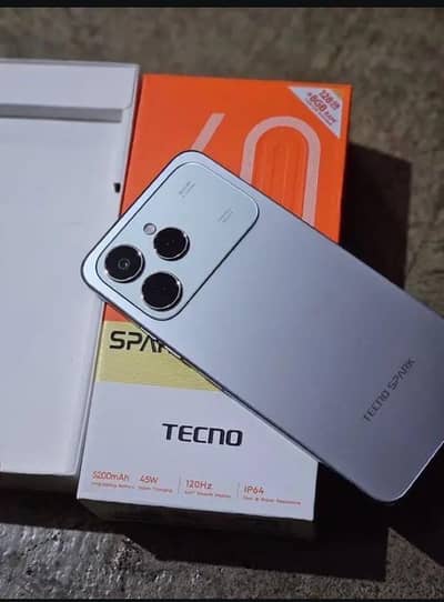 Tecno spark 40