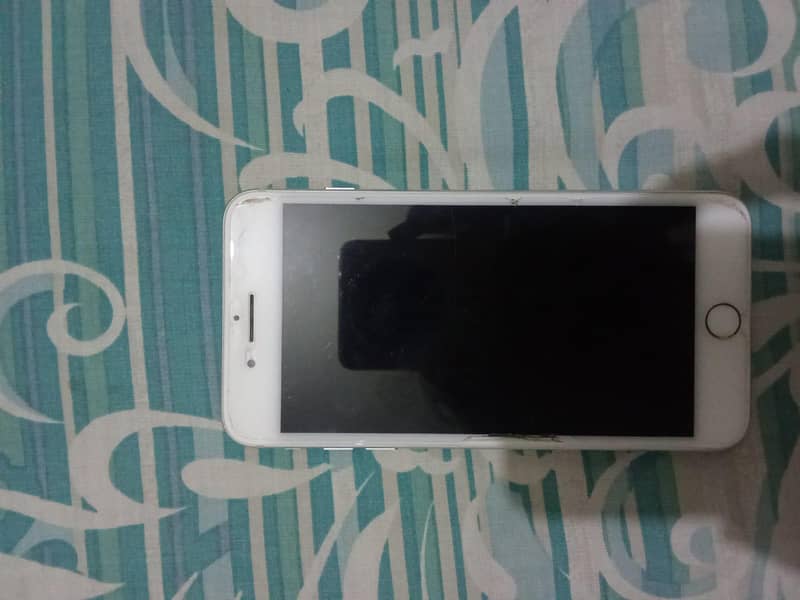 Apple iPhone 7 Plus 1