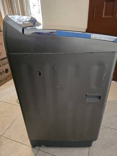HAIER WASHING MACHINE HWM150-1678 (16 KG)