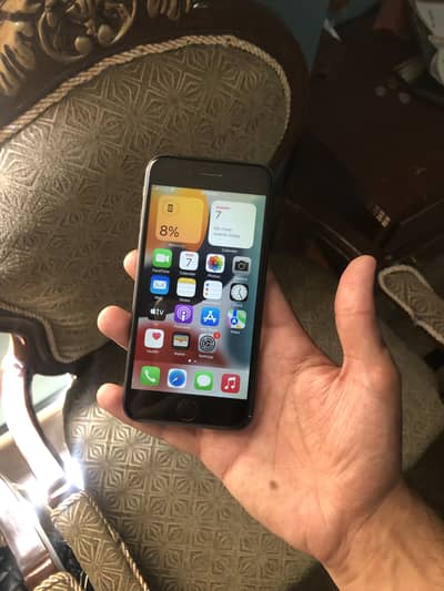 Apple iPhone 7 (128) PTA