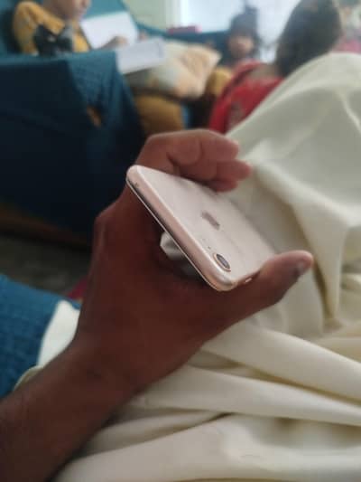 Apple iPhone 8