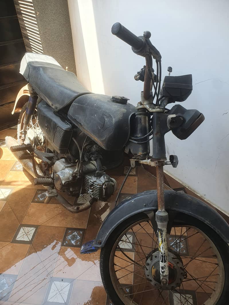 cd 70 old unique model 1