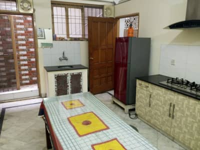 1KANAL BASEMENT FULLY FURNISHED IN DHA PHASE 4