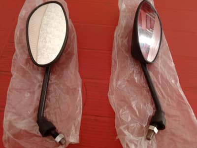 CD 70 original mirror not use