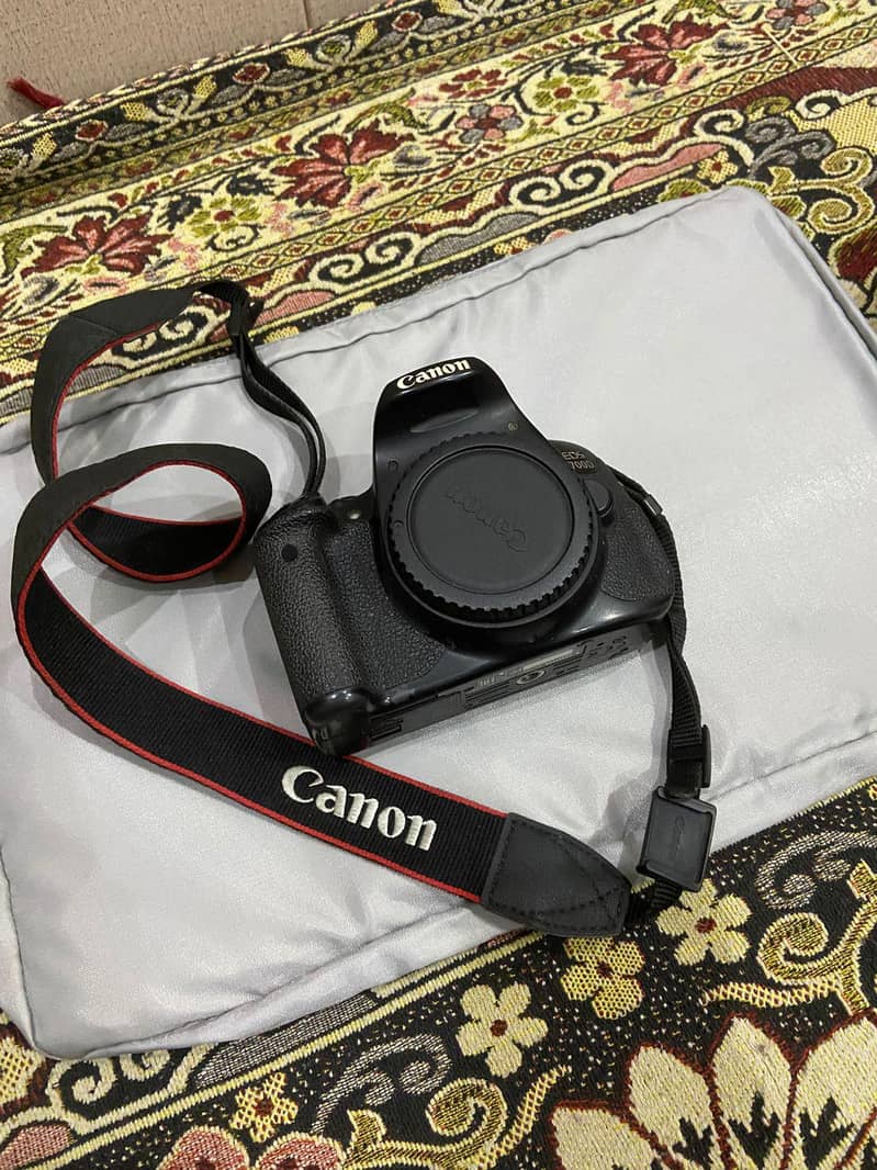 DSLR Camera 6