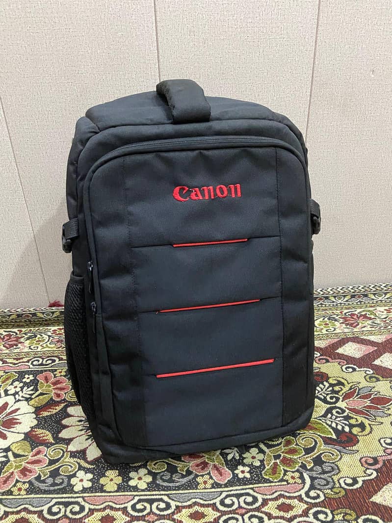DSLR Camera 8