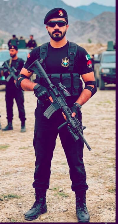 muje job ki zrorat hai protocol ya kisy ny apen sath parsnol ma rakhna