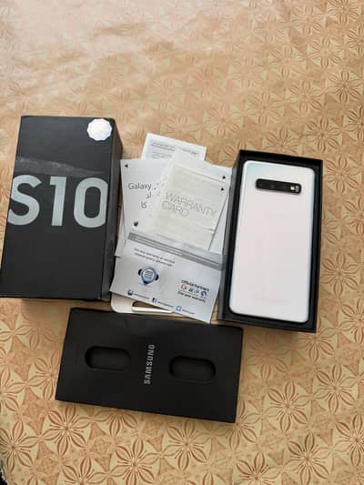 Samsung glaxy s10 official PTA approved with box 10/10
