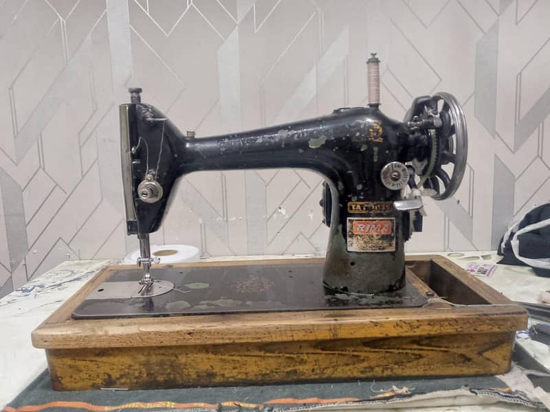 3 RIMA STITCHING MACHINE 0