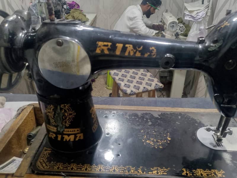 3 RIMA STITCHING MACHINE 3