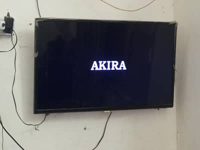 Akira Smart Led 32'