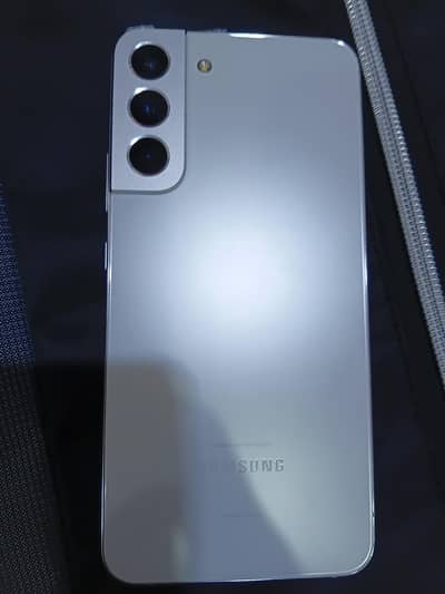 Samsung Mobile S22 Plus