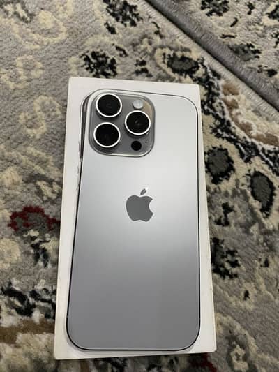 Apple iPhone 16 Pro