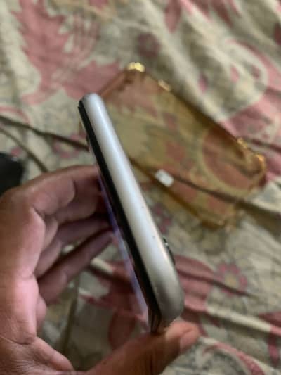 Apple iPhone 6S   only finger not work but All ok