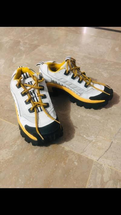 CAT Caterpillar Intruder Chunky Sneaker-White yellow - Size 42- 10/10