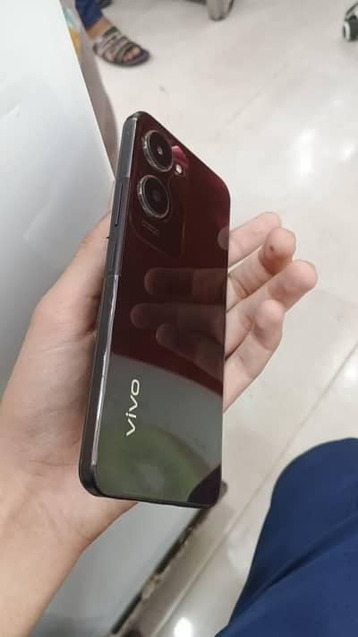 Vivo Y 18