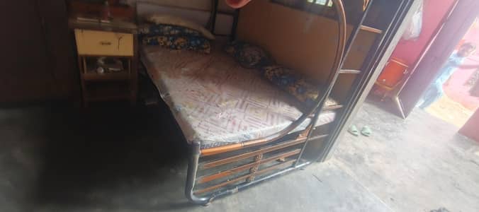 bunk bed