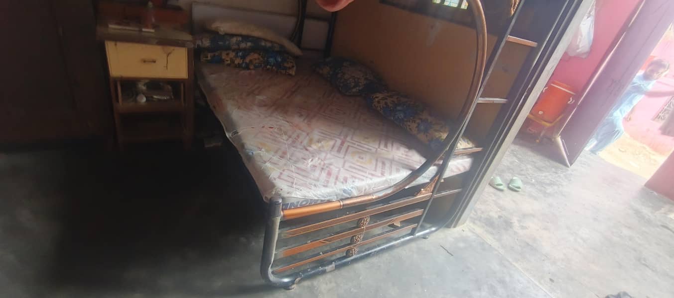 bunk bed 0