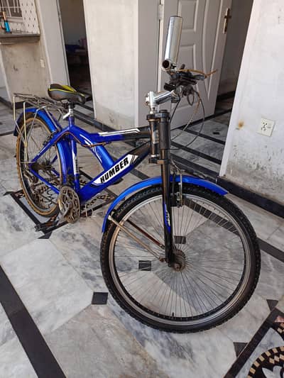 Humber Adult Size Multi-Gear Bicycle – Good Condition