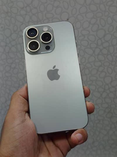 Apple iPhone 15 Pro