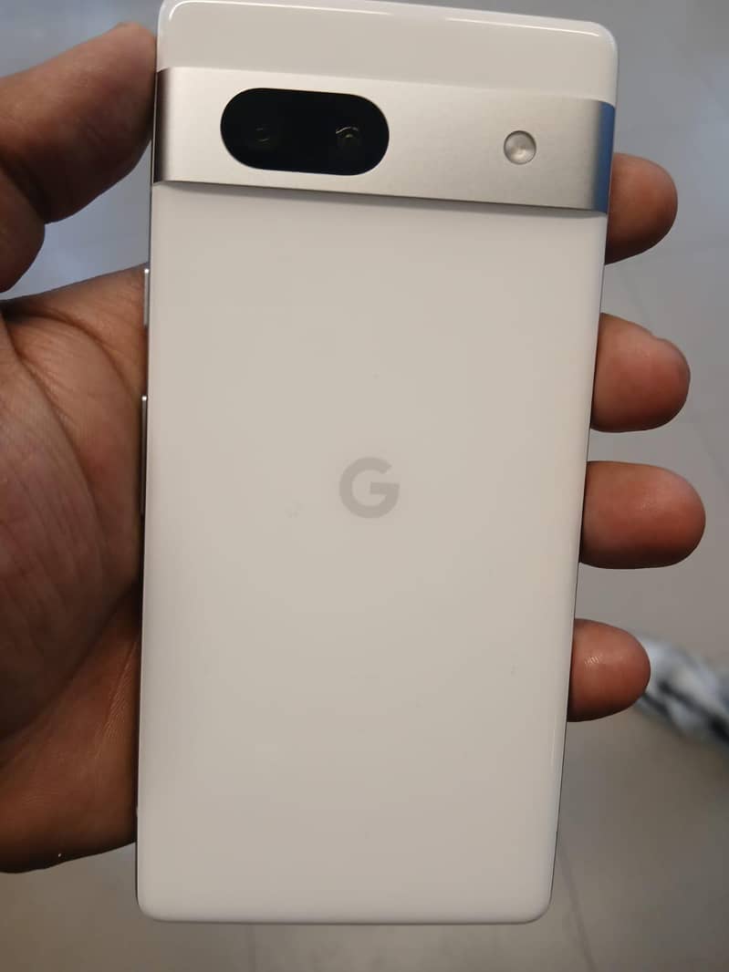Google Pixel 7a 1