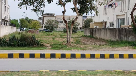 DHA Multan 1 Kanal Plot Available For Sale In Sector L Plot 579