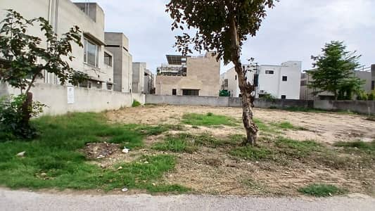 8 Marla Plot Available For Sale DHA Multan Block V