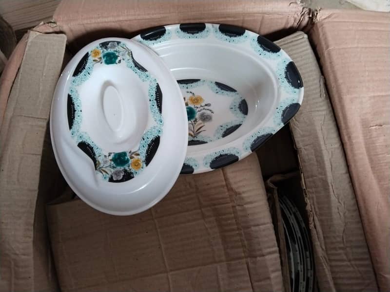 dinner set plastic 4