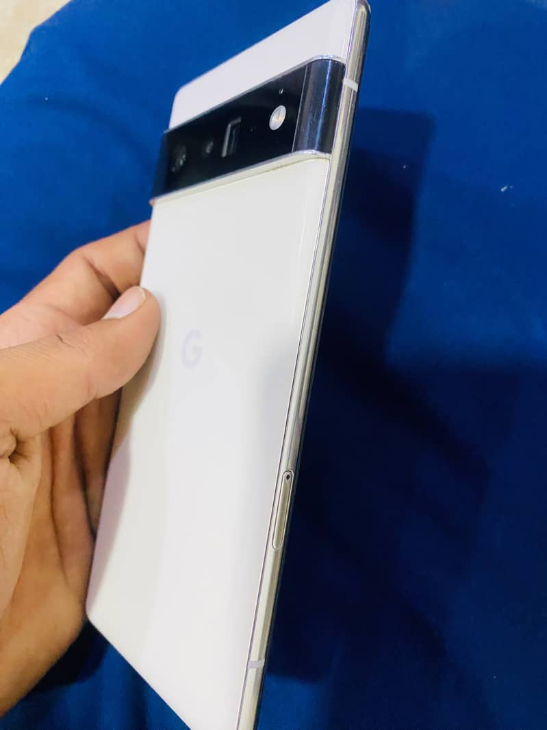 Google Pixel 6 Pro 2