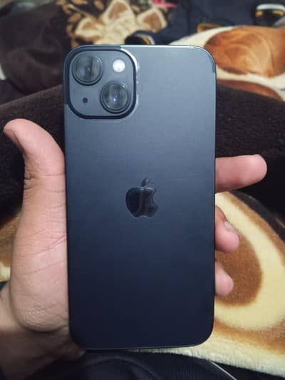 Apple iPhone 13