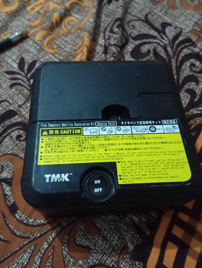 Tyre Inflator/ Air Pump For Cars