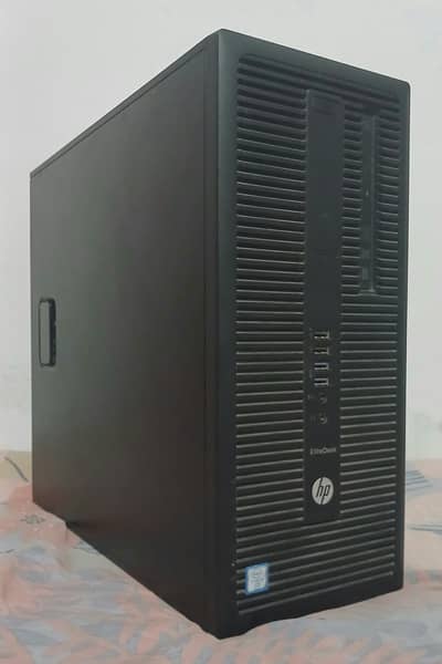 Hp elitedesk 800 G2 tower | Phillips 23' inch FhD Monitor with compnts
