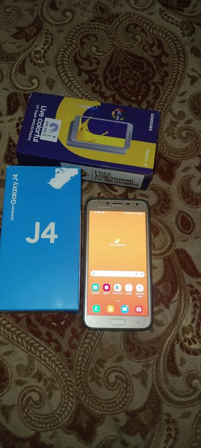 Samsung J4