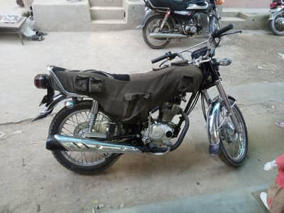 125 sale ka liey ha demand iski 1 lakh 70 hazar ha kami nai hogi