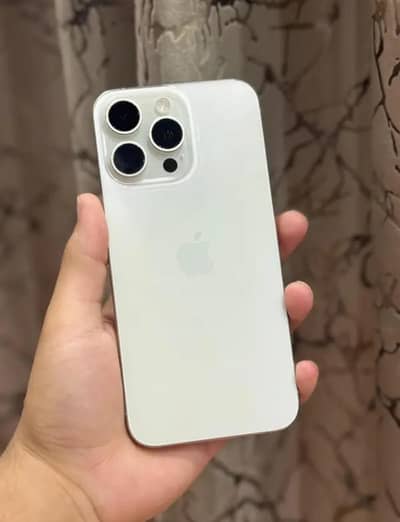 Apple iPhone 15 Pro Max