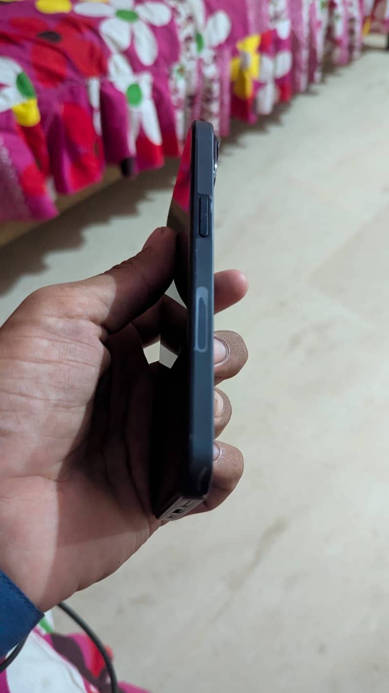 Apple iPhone 14 1