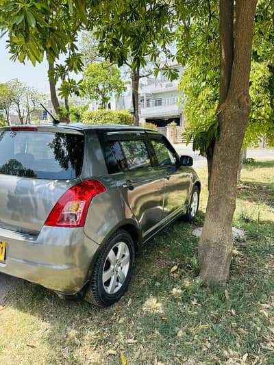 Suzuki Swift 2011