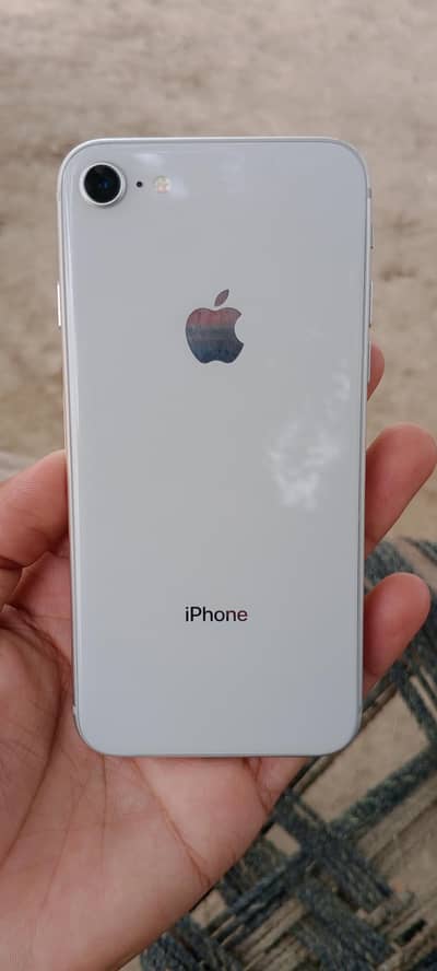 Apple iPhone 8