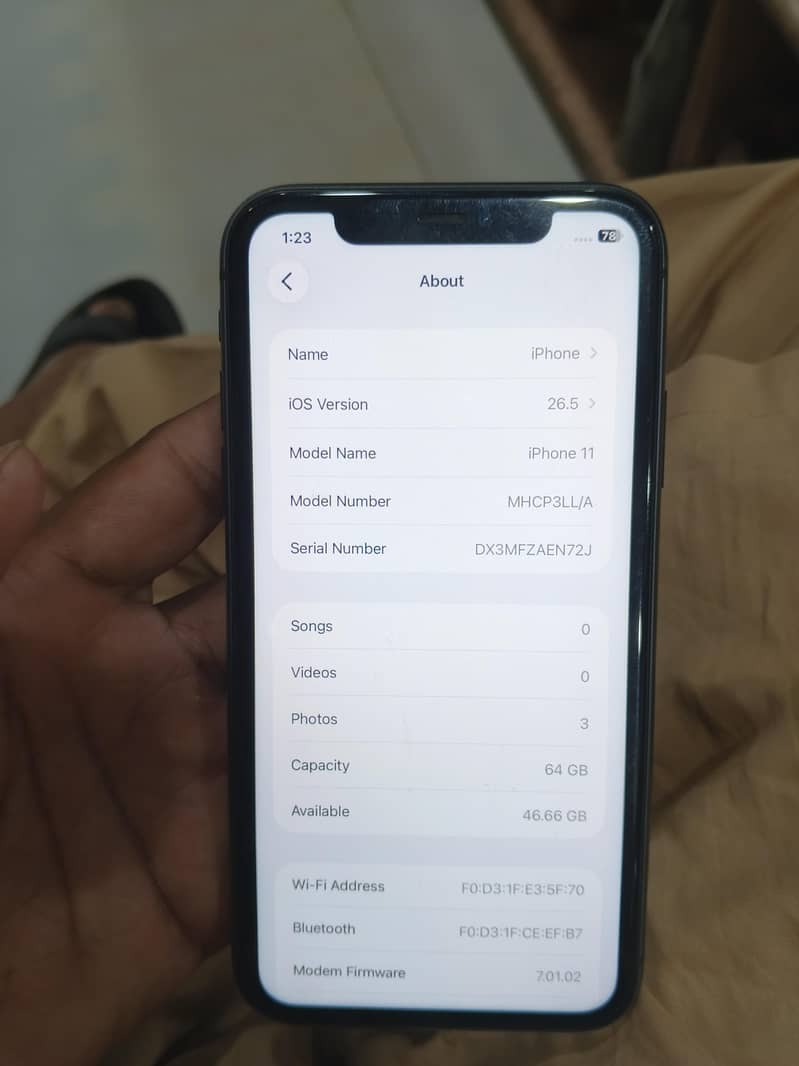 Apple iPhone 11 3