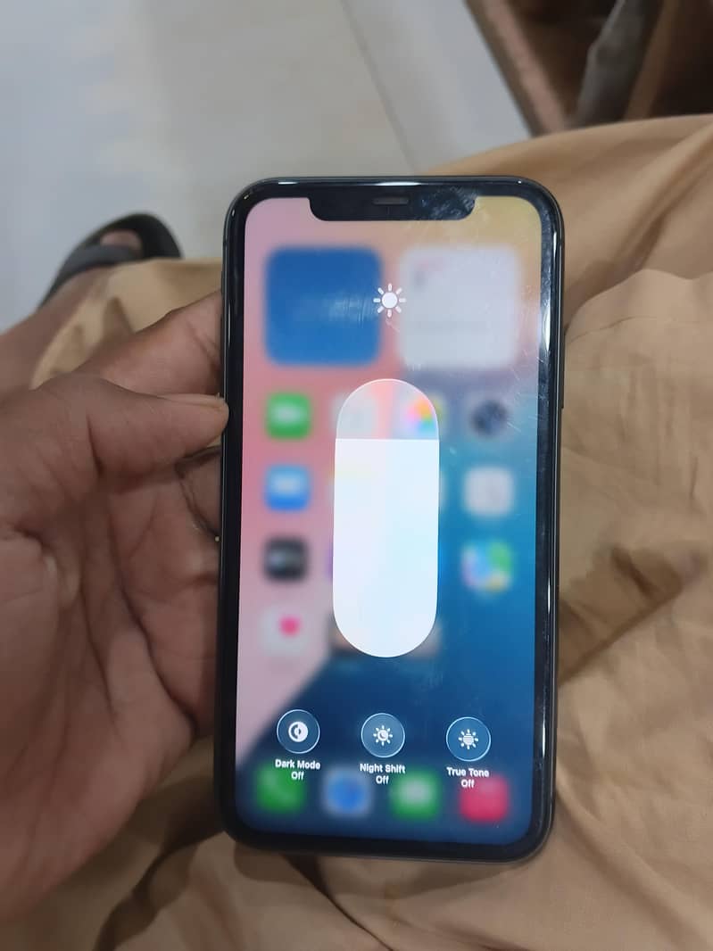 Apple iPhone 11 6