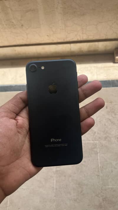 Apple iPhone 7