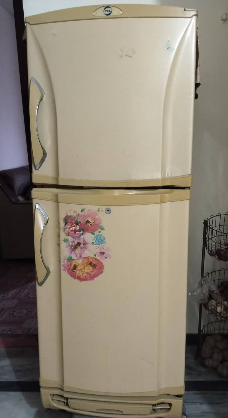 pell fridge 4