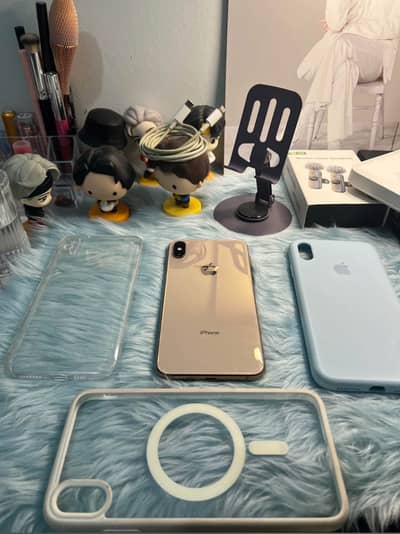 Apple iPhone XS Max 4 mounth sim time 64 gb exchange posibal